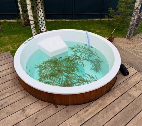 Купель Polar Spa ELITE 180 круглая с интегрированной печью для 2-4 человек (термососна светлая) фото  фото - 19
