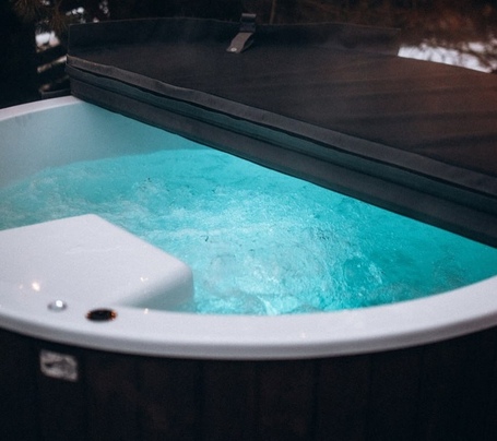 Купель Polar Spa ELITE 200 круглая с интегрированной печью для 2-4 человек (термососна светлая) фото  фото - 10